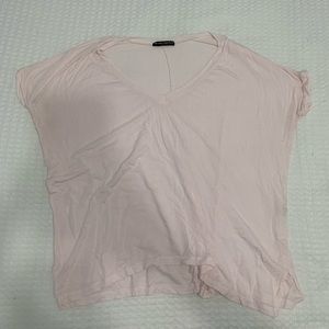 Brandy Melville light pink v neck tee, one size